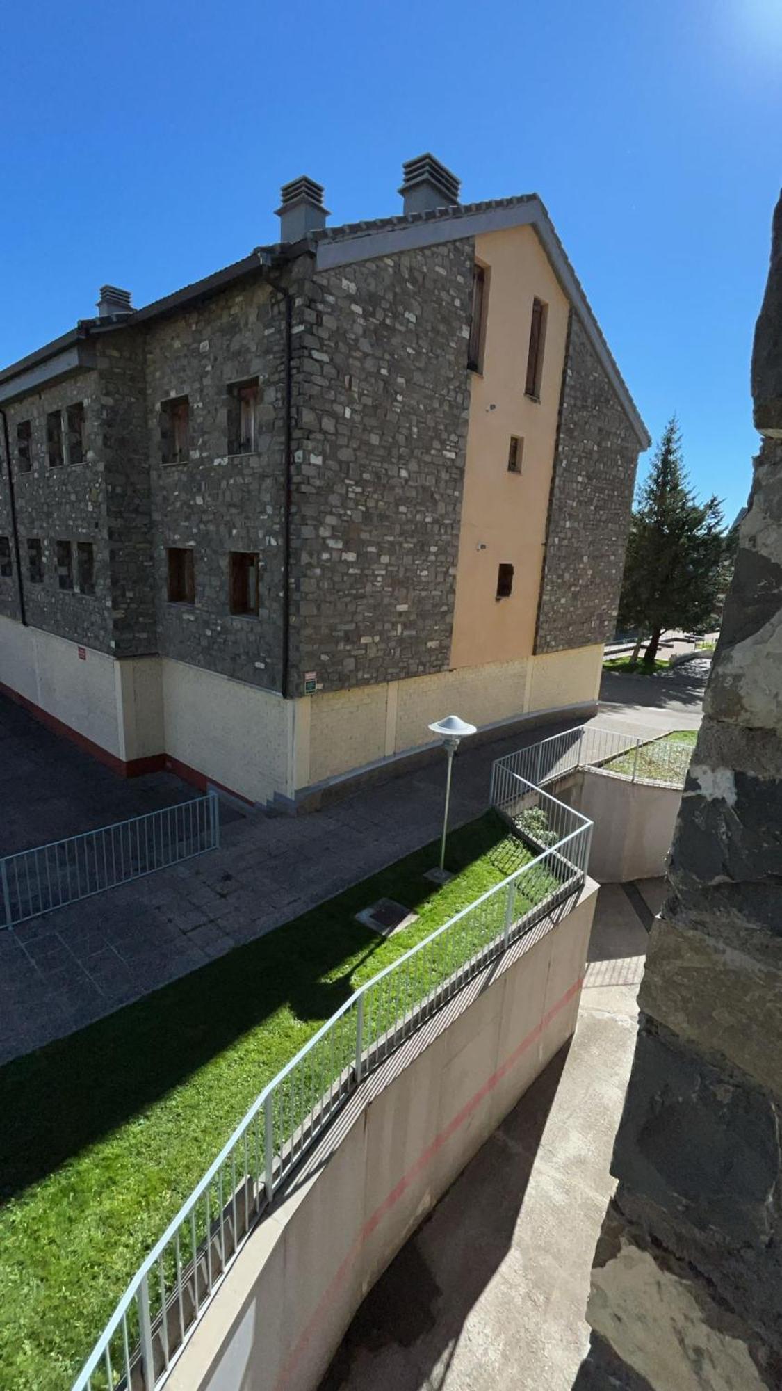 Apartamento El Roble Villanua Luaran gambar